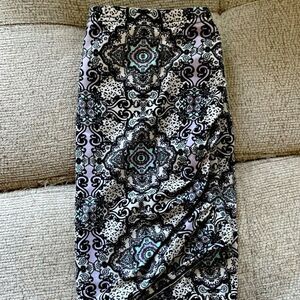 Pre loved stretchy skirt
